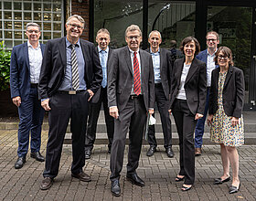 Wirtschaftsminister Buchholz besucht Maskenhersteller in Lütjensee und unterstützt Forderung nach dauerhafter lokaler Maskenproduktion
